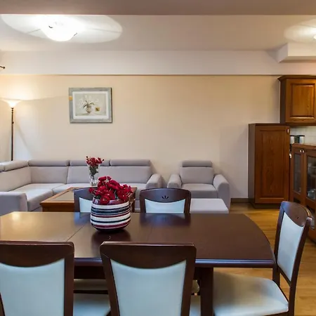 Udanypobyt Apartament Orkana 公寓