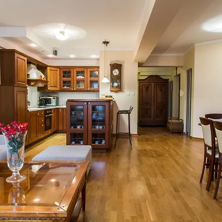 公寓 Udanypobyt Apartament Orkana